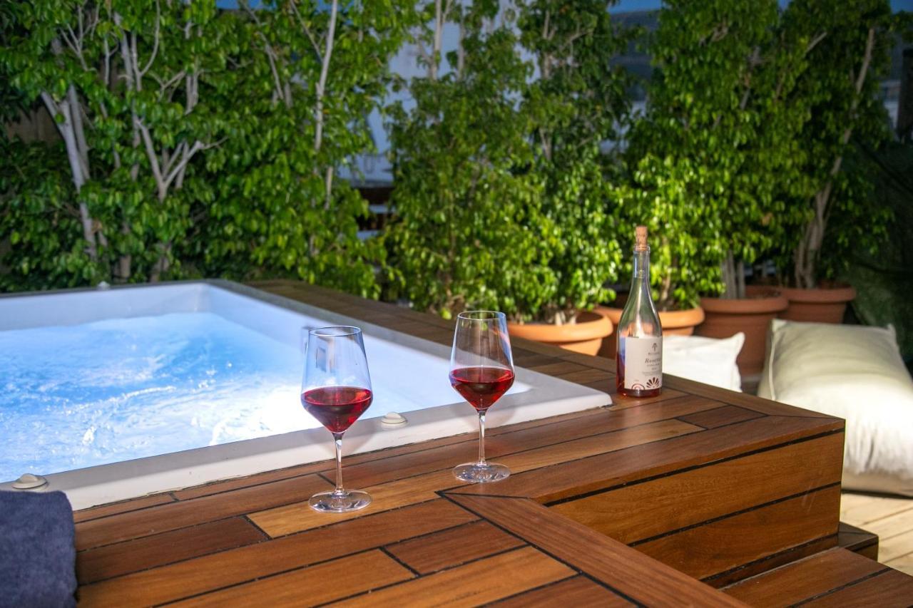 Beautiful Penthouse In Athens With Outside Jacuzzi Διαμέρισμα Εξωτερικό φωτογραφία