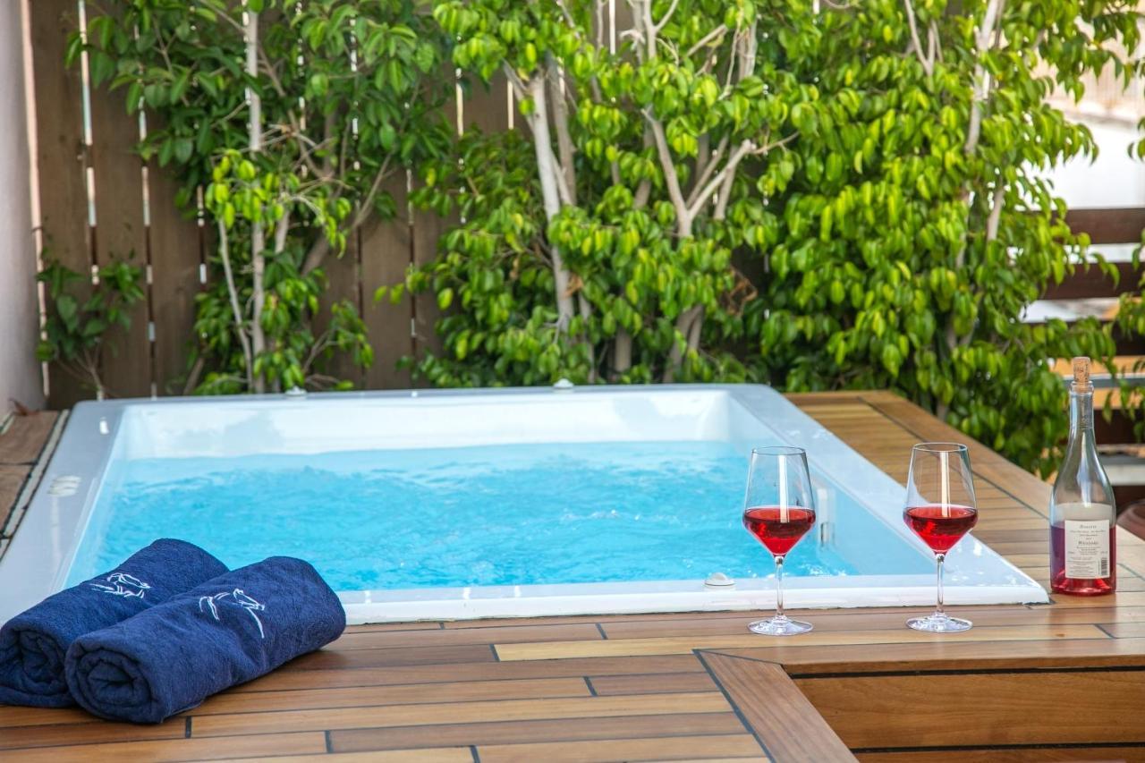 Beautiful Penthouse In Athens With Outside Jacuzzi Διαμέρισμα Εξωτερικό φωτογραφία